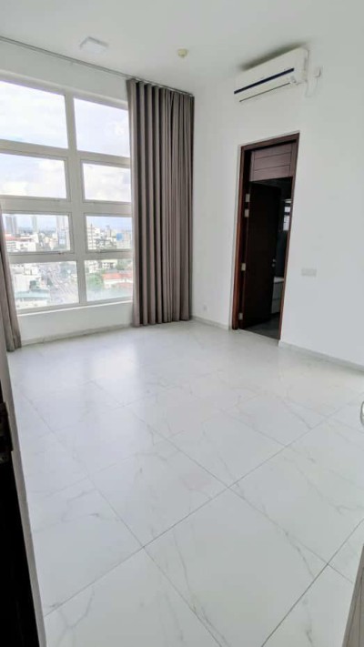 ⛳️ 3BR Apartment for Sale in the HEART of Colombo with Uninterrupted GOLF COURSE views.-4