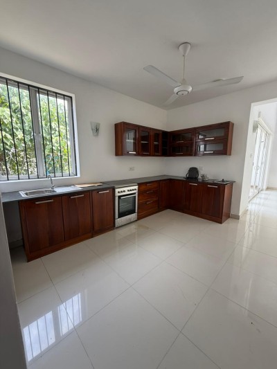 Modern 5 bedroom House for Sale – Werahara-6