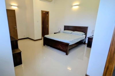 Sky Garden Furnished Apartment for Rent in Rajagiriya-4