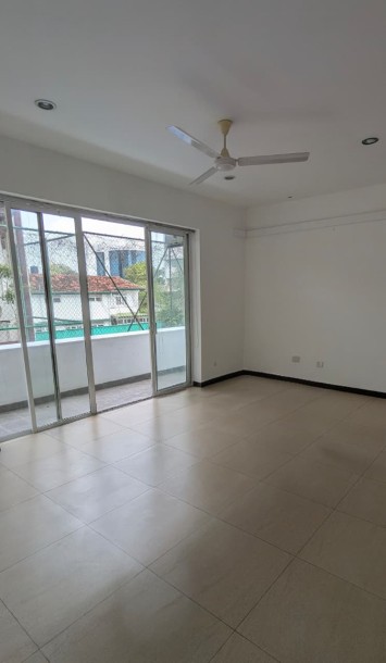 A Grade Building for  Rent  in Colombo 03-3