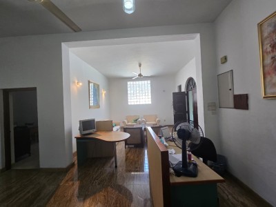 Spacious 6-Bedroom House for Sale in Nugegoda | LKR 110 Million (Negotiable)-5