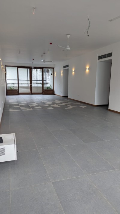 Modern Residential floor for Rent @ Cambridge Col 07