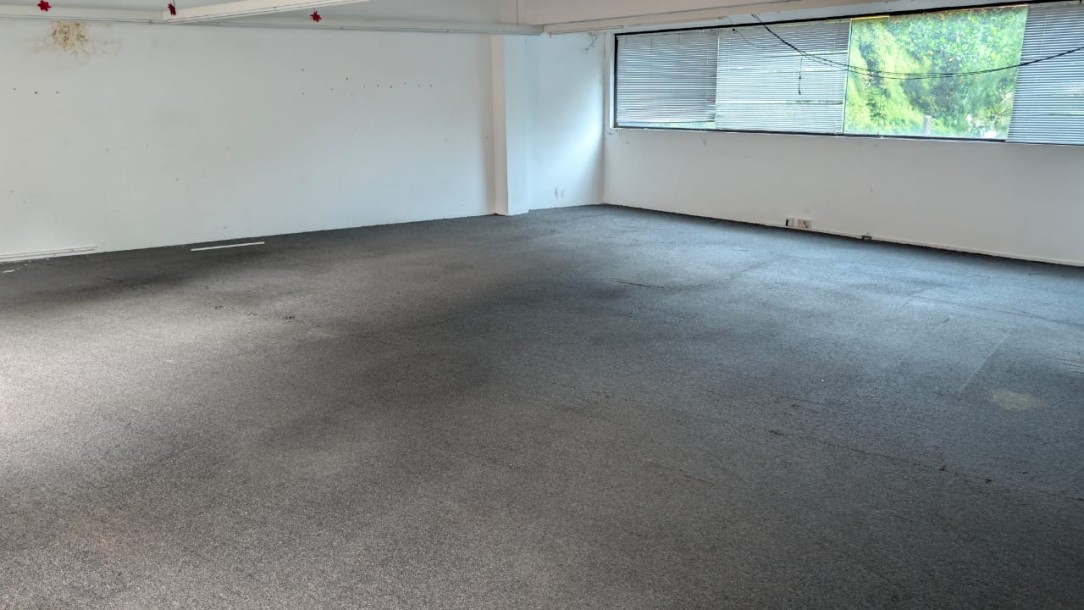 Finest Commercial Building for Sale in Col 08-2