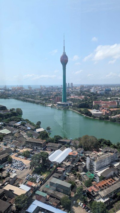 Trizen | Unfurnished Apartment for Sale in Colombo 02