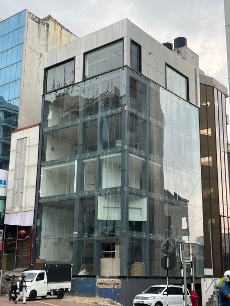 Office Space for Rent – Prime Location on Galle Road, Colombo 03-1