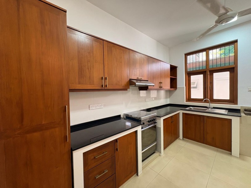 Beautiful House from Rent in Colombo 5-6