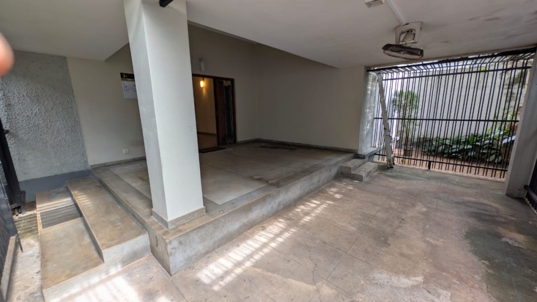 Finest Colonial property for Sale in Colombo 05-7