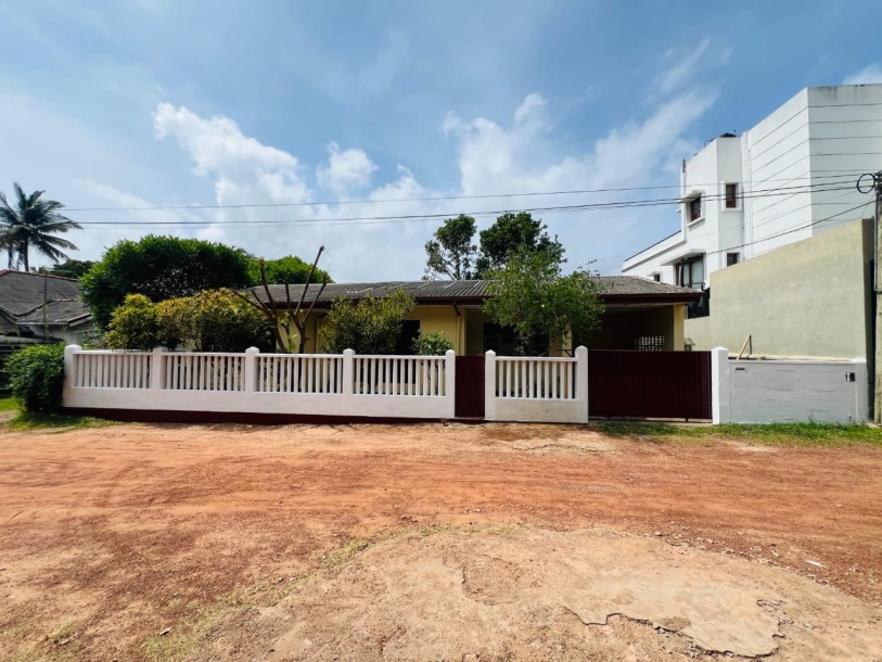 House for Sale Rawathawatta, Moratuwa-1