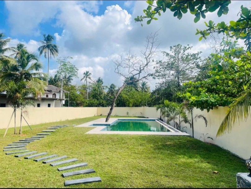 Newly built private villa with sea view , available for rent-10