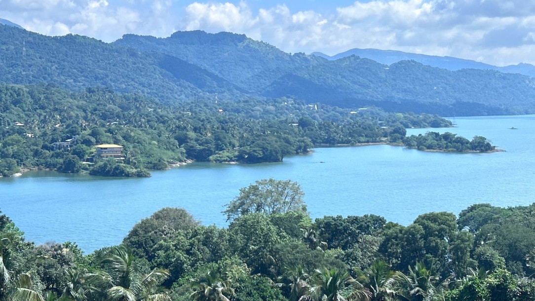 LAKE VIEW LAND FOR SALE – VICTORIA, DIGANA-4