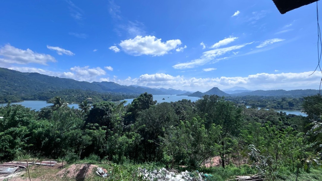 LAKE VIEW LAND FOR SALE – VICTORIA, DIGANA-1