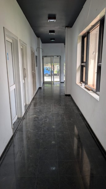 Finest Commercial Space for rent in Colombo 02-6