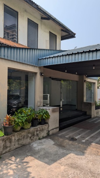 Finest Commercial Space for rent in Colombo 02-1