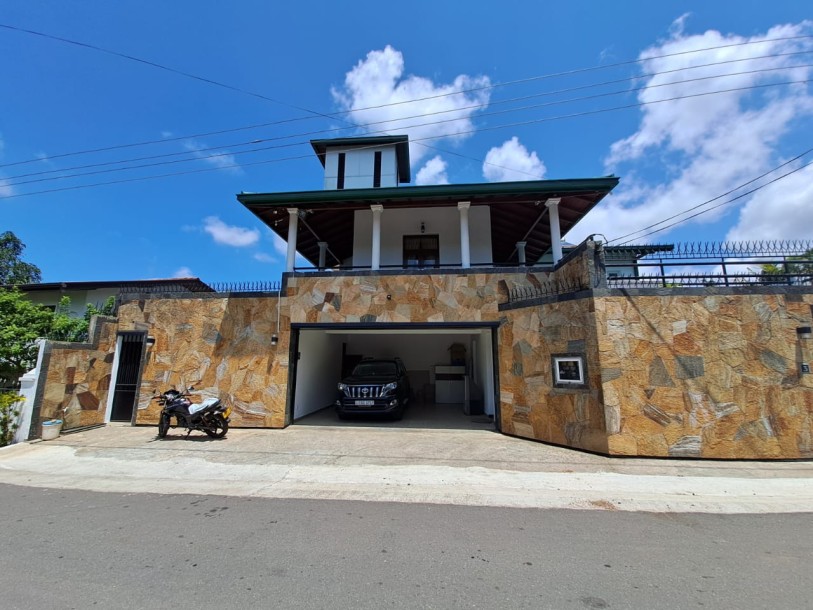 3 Story House for Sale - Kottawa |86 Million ( Negotiable )-1