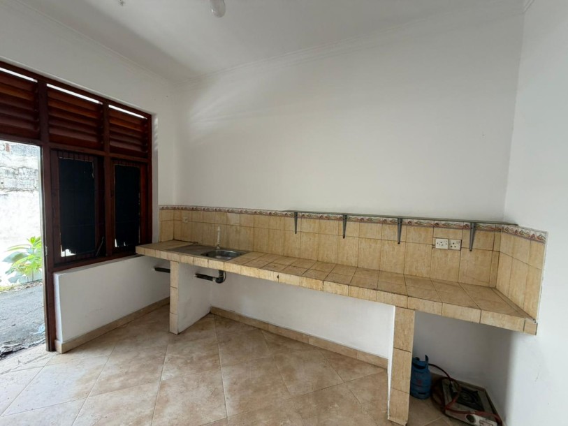 Property for sale in Mount Lavinia-7