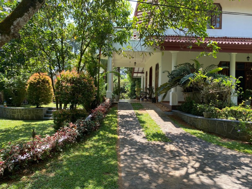 Luxurious Bungalow for Sale in Horana-1