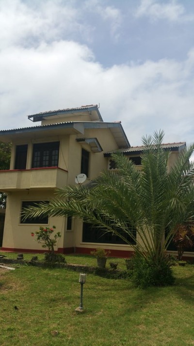 🌊 Spacious 3 Bedroom House on 18 Perches for Sale in Lunawa, Moratuwa | LKR 38 Million (Negotiable)-4