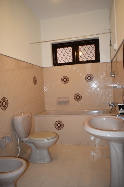 House for Sale in Colombo 5-8