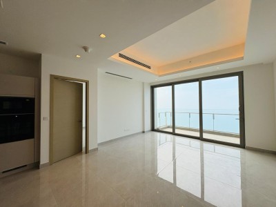 Brand New Apartment for Sale in 606 The Address