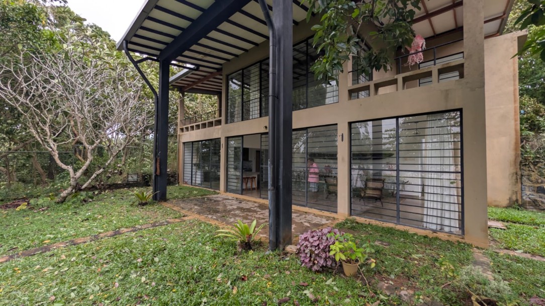 Bologoda Waterfront Vila for Sale-2