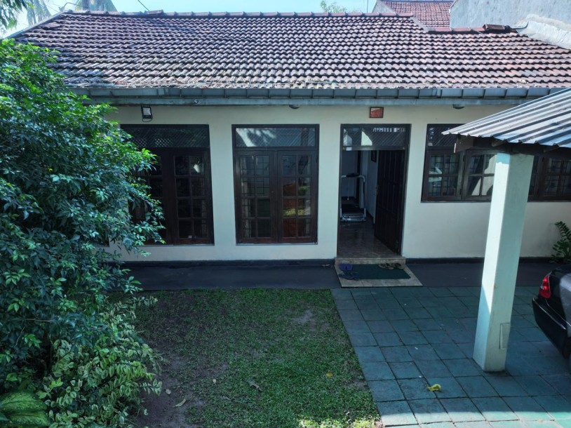 12.2 Perch Prime Commercial Property for Sale in Nawala (Main Road Facing) | Price: LKR 165 Million (Negotiable)-3