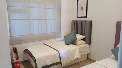 *Canterbury Golf Apartments *