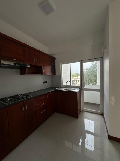 3 Bedroom Apartment for Sale in Regal Court, Colombo 05 | Price: 64,400,000 LKR (Negotiable)-9