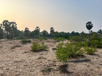 2.8 Acre Land for Sale in Kalpitiya | Ideal for Tourism or Villa Project | Clear Deeds-6