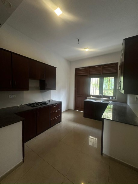 Modern 3 Unit Apartment Building for Sale – Nugegoda | Price: 110 million (Negotiable)-6