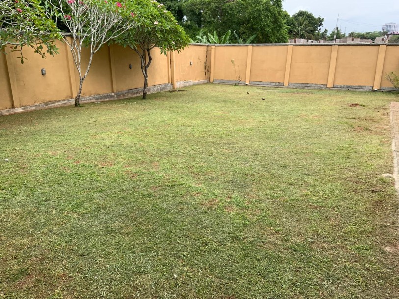 Modern architectural house for rent in Nawala-14