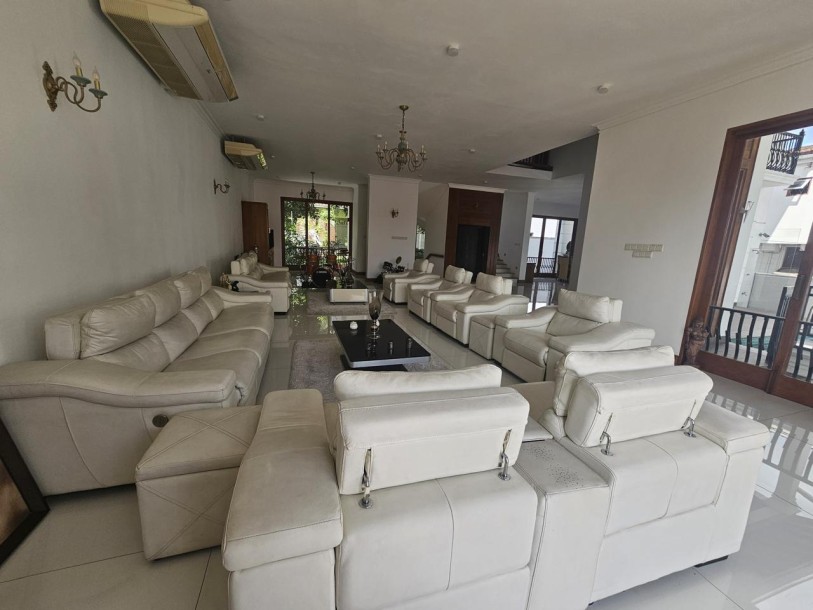 Pelawatte luxury house for Rent-7