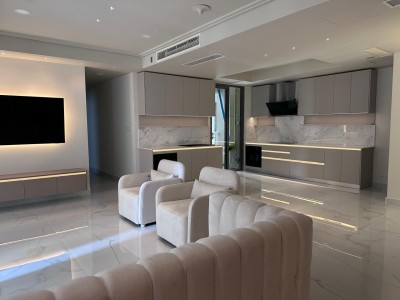 3 Bedroom Astoria apartment for Sale in Colombo 03.-2