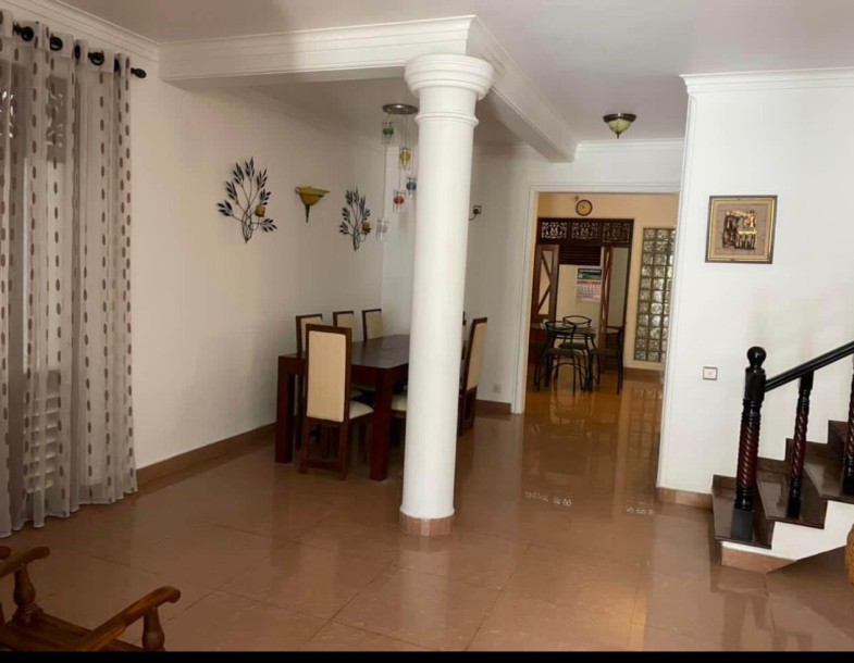 Spacious and beautifully designed two-story home available for rent!-2