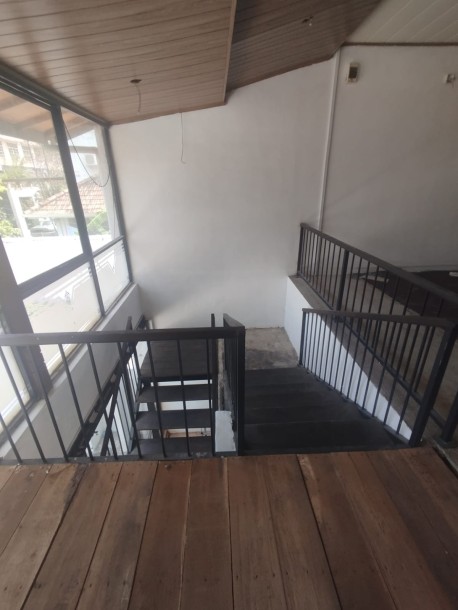 Commercial Property for Lease in Colombo 04-5