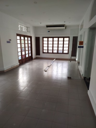 Commercial Building for Lease in Colombo 07-4