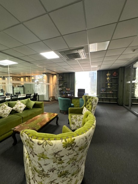 Commercial Space for Rent in Rajagiriya Main Road| Rent: 5.2 Million LKR-4