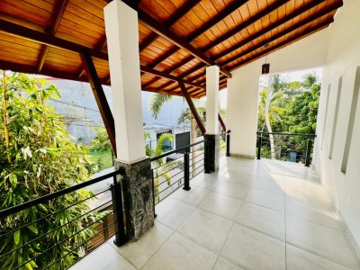 4 Bedroom House for Sale in Thalawathugoda | 120 Million-5