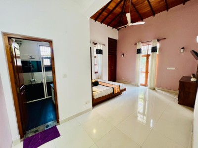 4 Bedroom House for Sale in Thalawathugoda | 120 Million-2