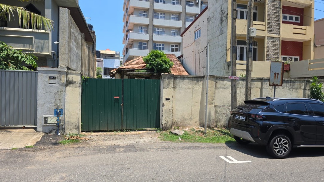 12.5 Perches Land for Sale in Colombo 04 | LKR 206,250,000-1