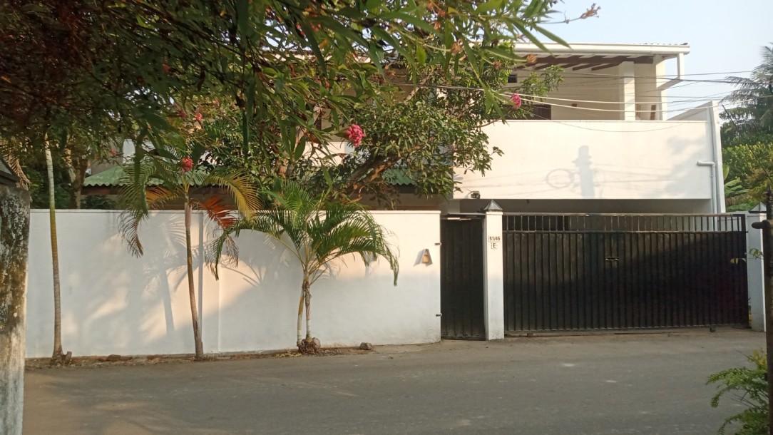 5BR House for Sale in Boralesgamuwa | LKR 62 Million-18
