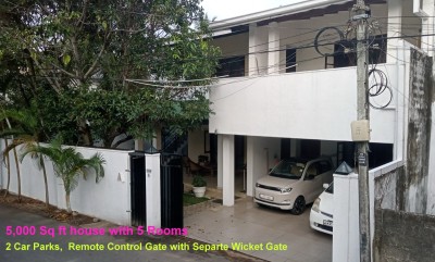 5BR House for Sale in Boralesgamuwa | LKR 62 Million-17
