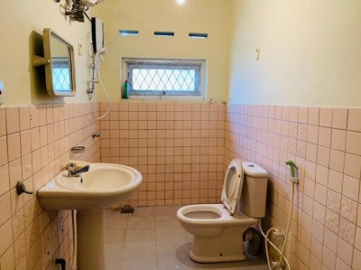 5BR House for Sale in Pitakotte | LKR 35 Million-6