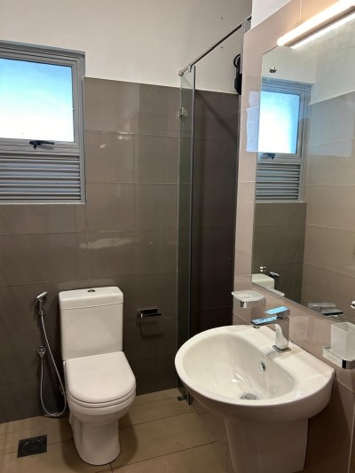 3BR Apartment for Sale at Canterbury Golf Resort | Fully Furnished | LKR 39.5 Million-9