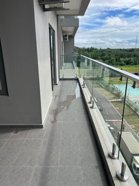 2BR Apartment for Sale at Canterbury Golf Lexus | LKR 31.5 million-6