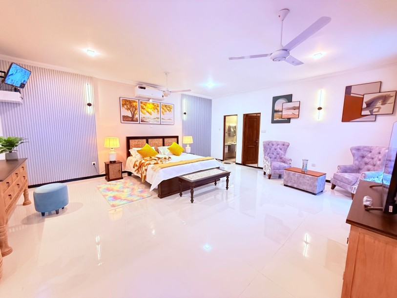 Luxury Residence for Sale in Palawaththa, Battaramulla | LKR 310 million-4