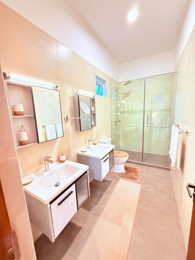 Luxury Residence for Sale in Palawaththa, Battaramulla | LKR 310 million-14