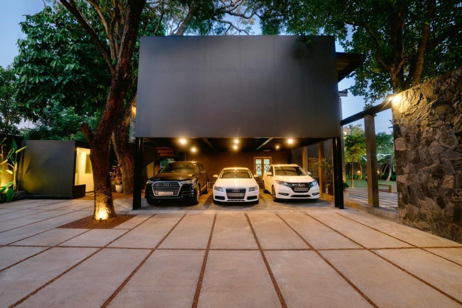 Villa for Sale in Ambalangoda | LKR 155 million (Negotiable)-1