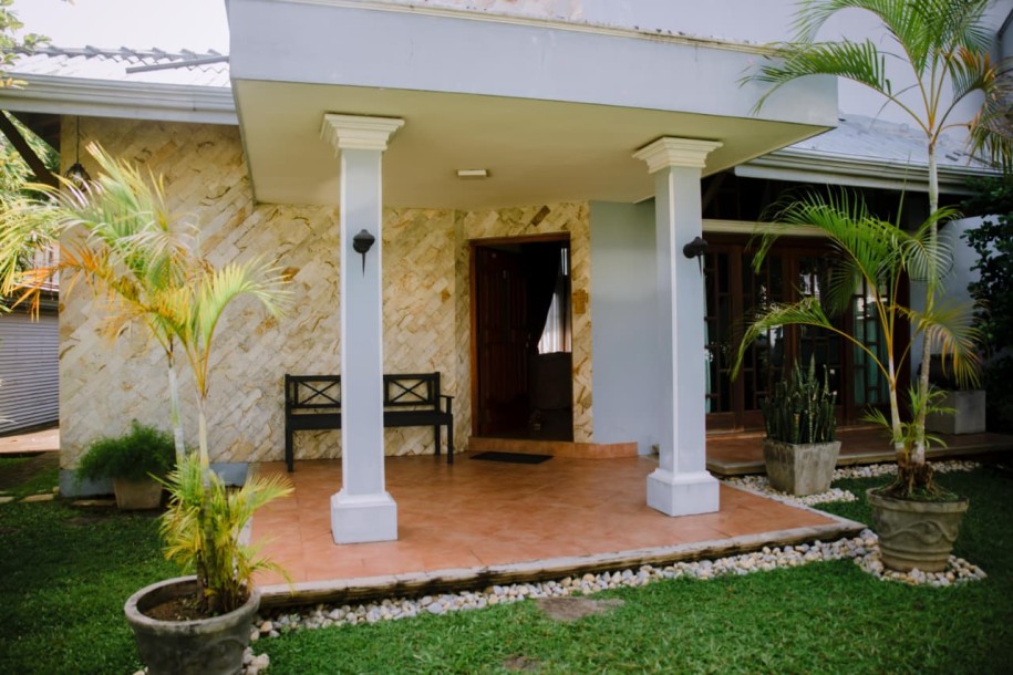 4BR Luxury House for Sale in Wattala | Investment : Rs. 180 Million (HS4636)-3
