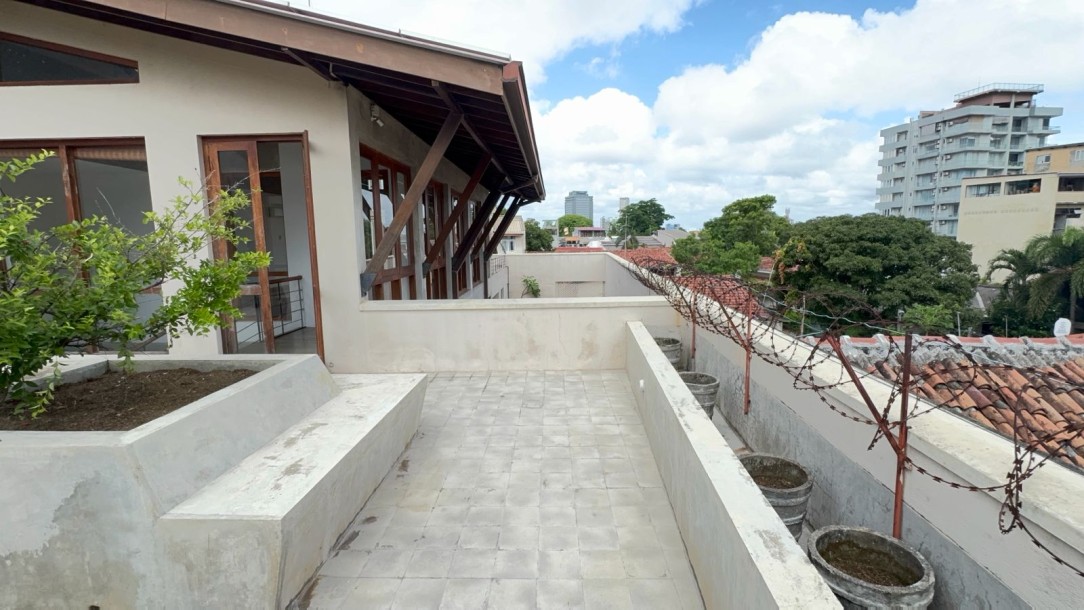 5BR House for Sale in Colombo 05 | Investment LKR 255 Million-8
