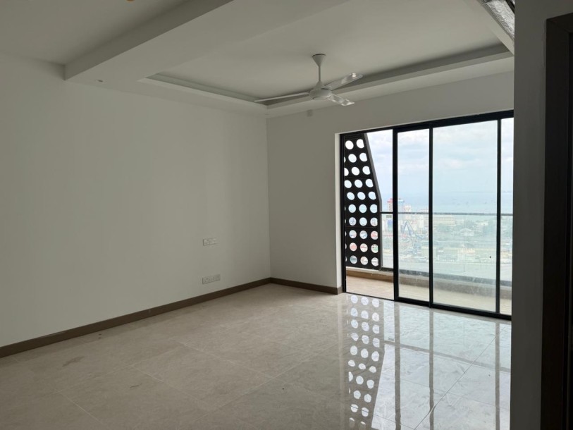 1BR Apartment for Sale at Marina Square, Colombo 15 | Investment LKR 59 Million (Negotiable) (AP4685)-1